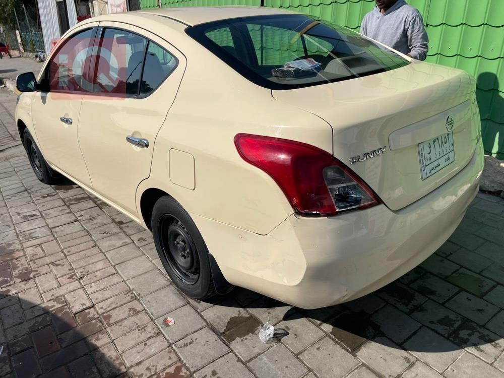 نیسان سەنی